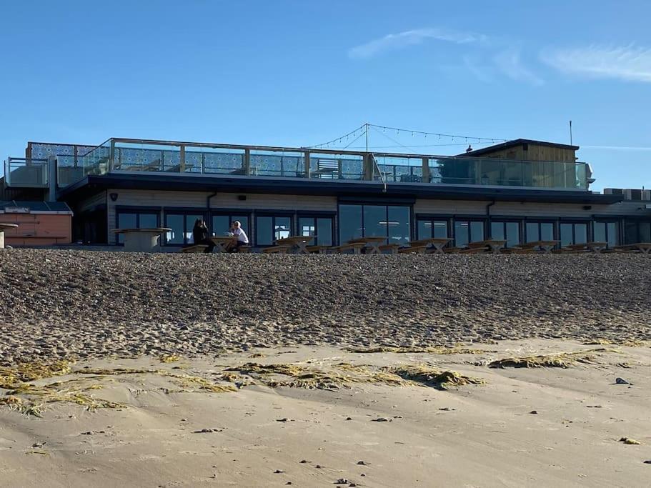 Home By The Sea In 拉斯廷顿 外观 照片